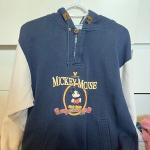 mickey mouse vintage hoodie. never worn
